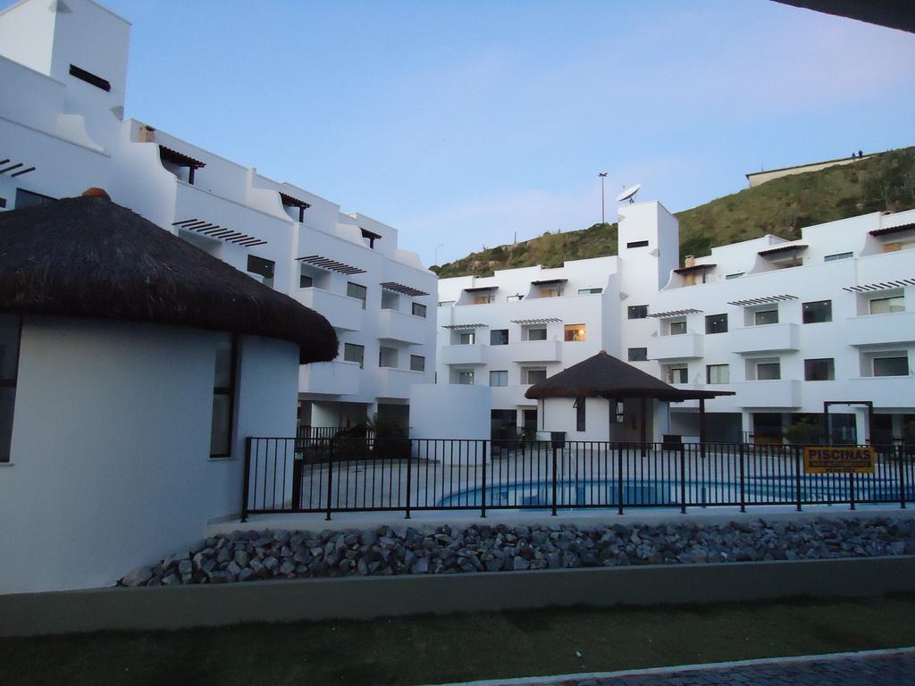 Apartamento Villa Da Praia Residence Arraial do Cabo Ruang foto